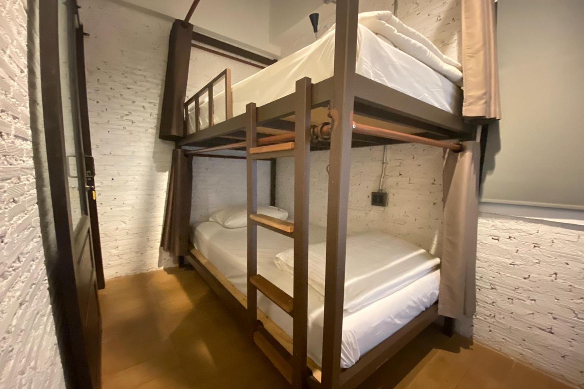 Yindee Travellers Lodge Nan Zewnętrze zdjęcie