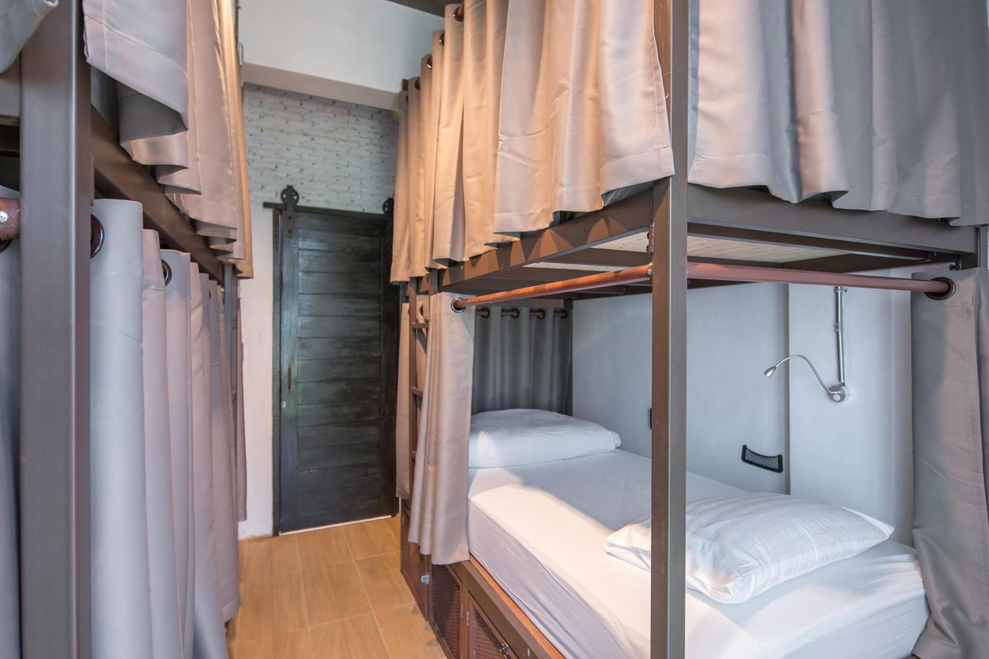 Yindee Travellers Lodge Nan Zewnętrze zdjęcie