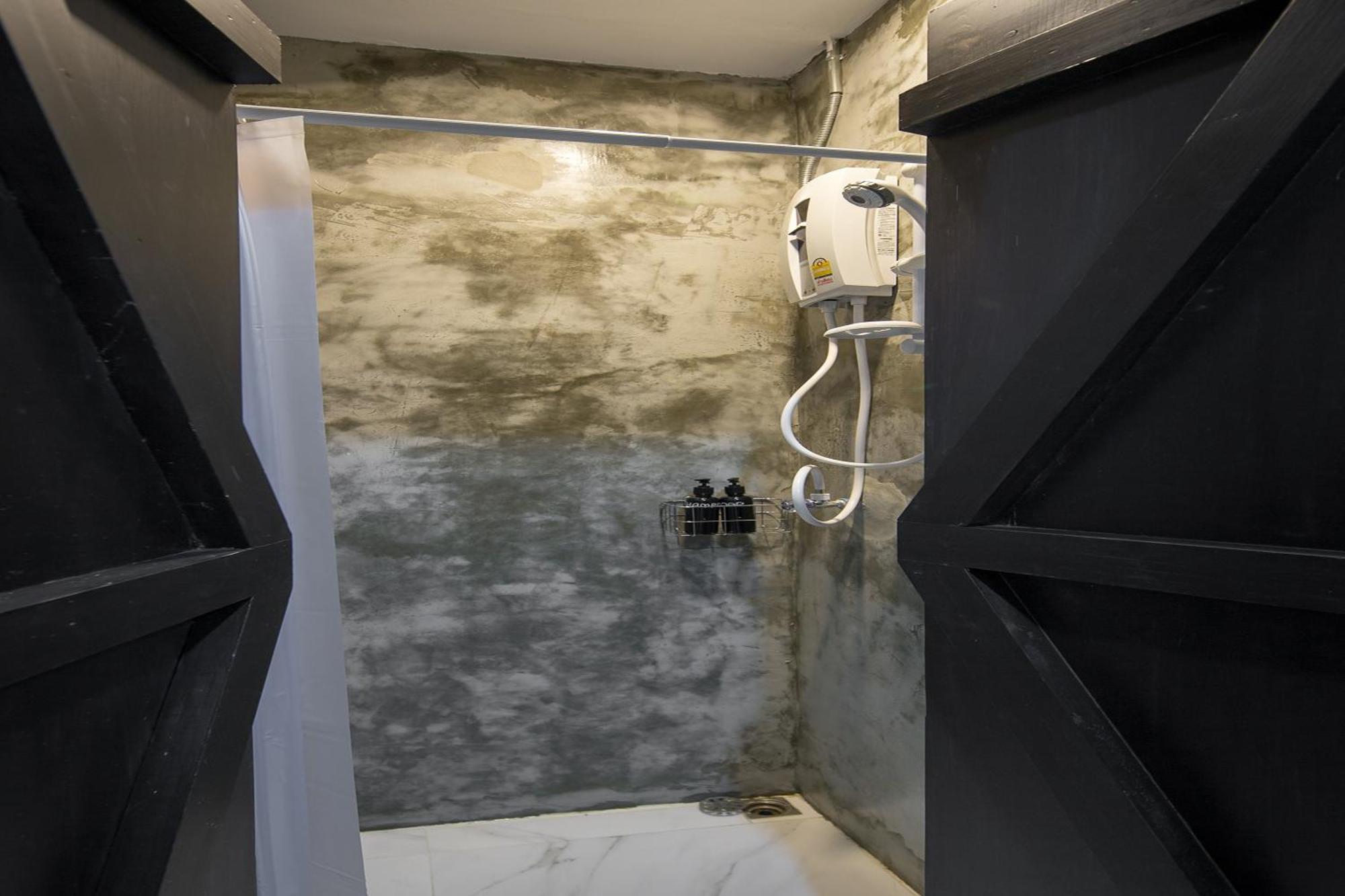 Yindee Travellers Lodge Nan Zewnętrze zdjęcie