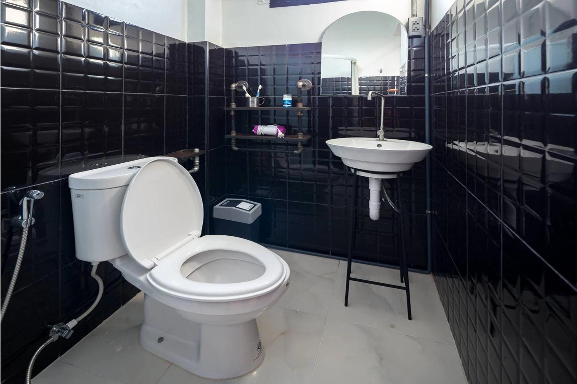 Yindee Travellers Lodge Nan Zewnętrze zdjęcie