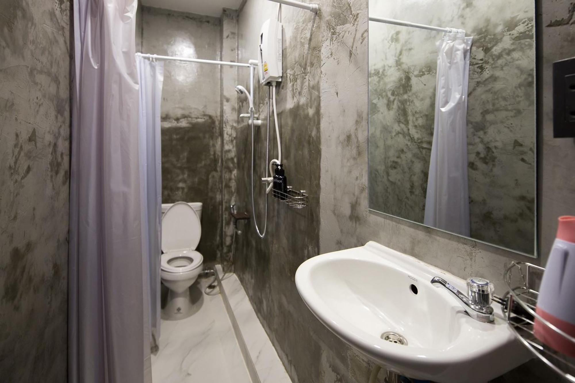 Yindee Travellers Lodge Nan Zewnętrze zdjęcie