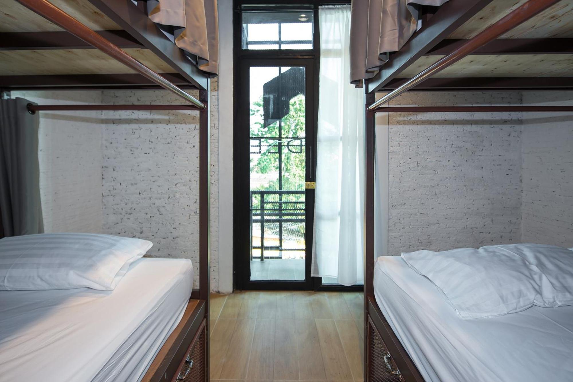 Yindee Travellers Lodge Nan Zewnętrze zdjęcie