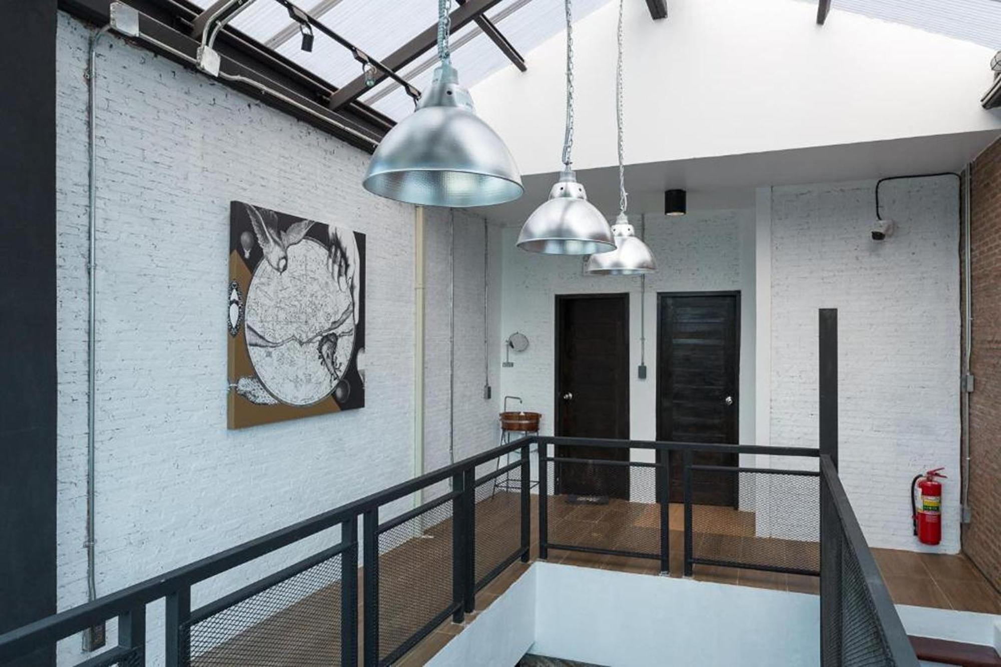 Yindee Travellers Lodge Nan Zewnętrze zdjęcie